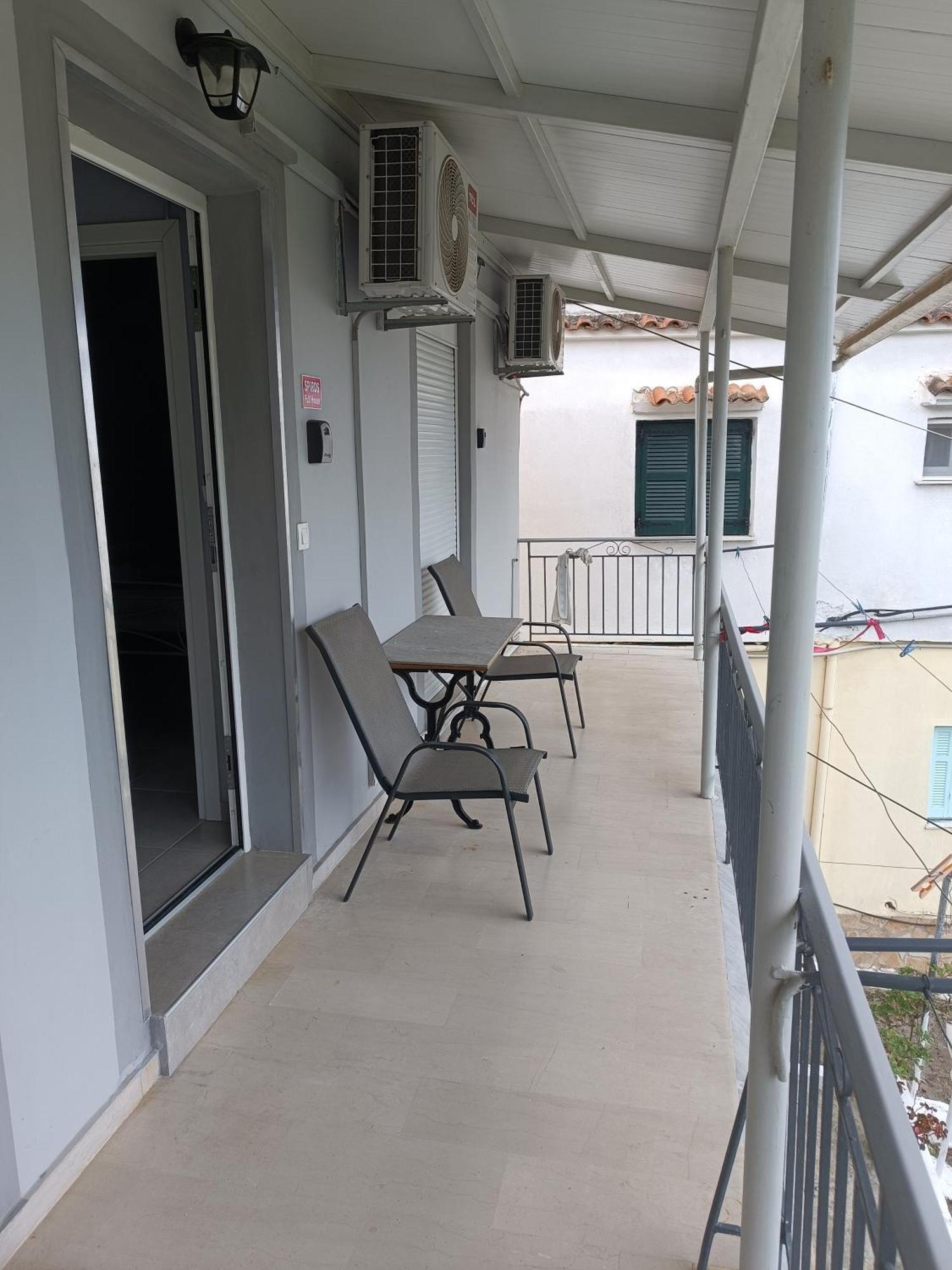 Spiros Full House In Marathias Apartamento Exterior foto