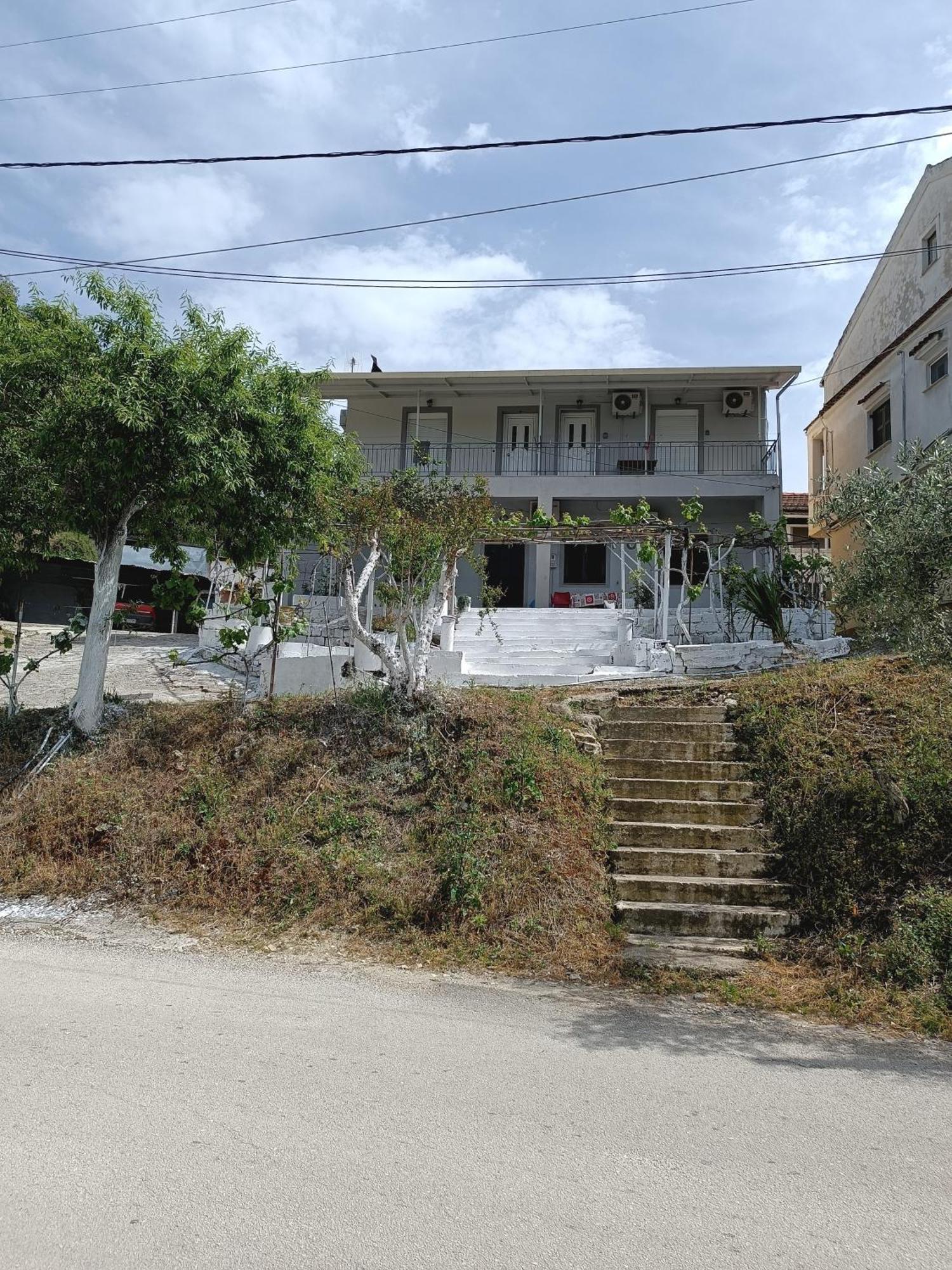 Spiros Full House In Marathias Apartamento Exterior foto